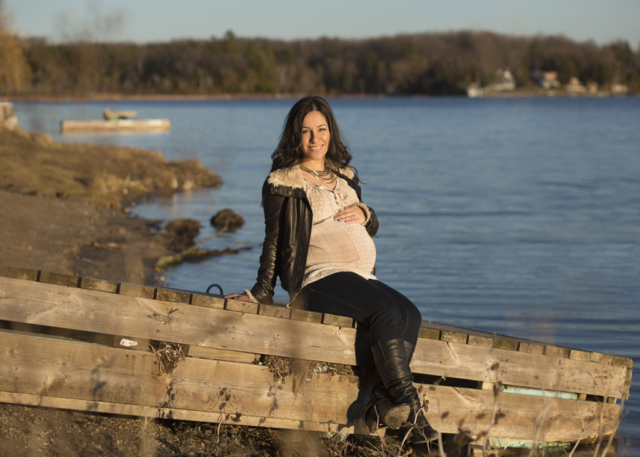 Maternity Session in Cambridge Cottage Country